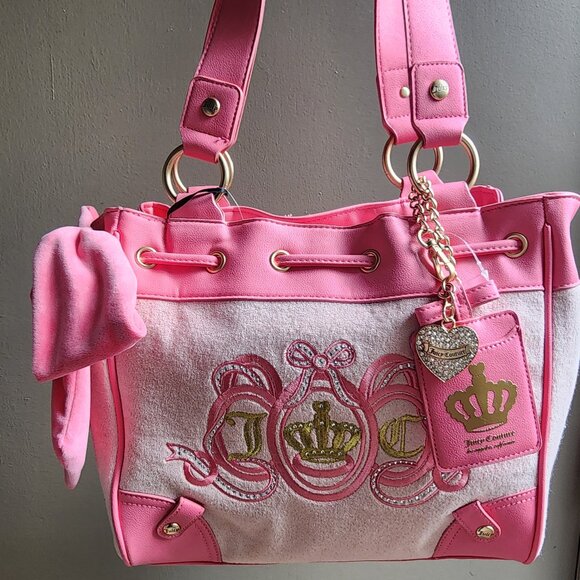 Juicy Couture Handbags - pink juicy couture bag daydreamer